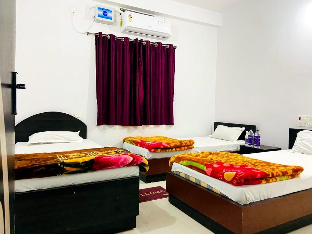 Gaurav Guest House Бодх-Гая Екстер'єр фото