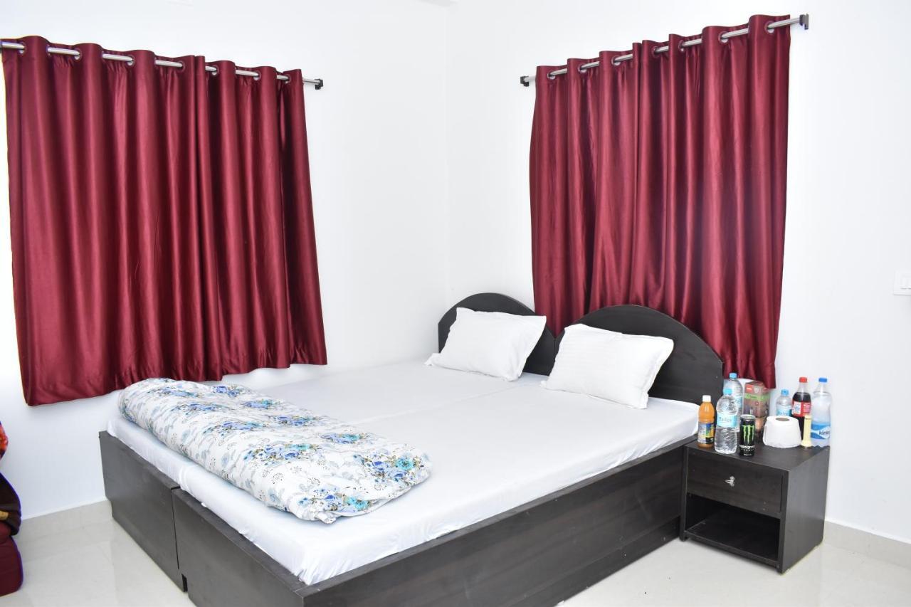 Gaurav Guest House Бодх-Гая Екстер'єр фото